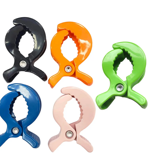 Par de Pinzas Multiuso para Coche 🐣✨| Sujeta Mantas y Accesorios